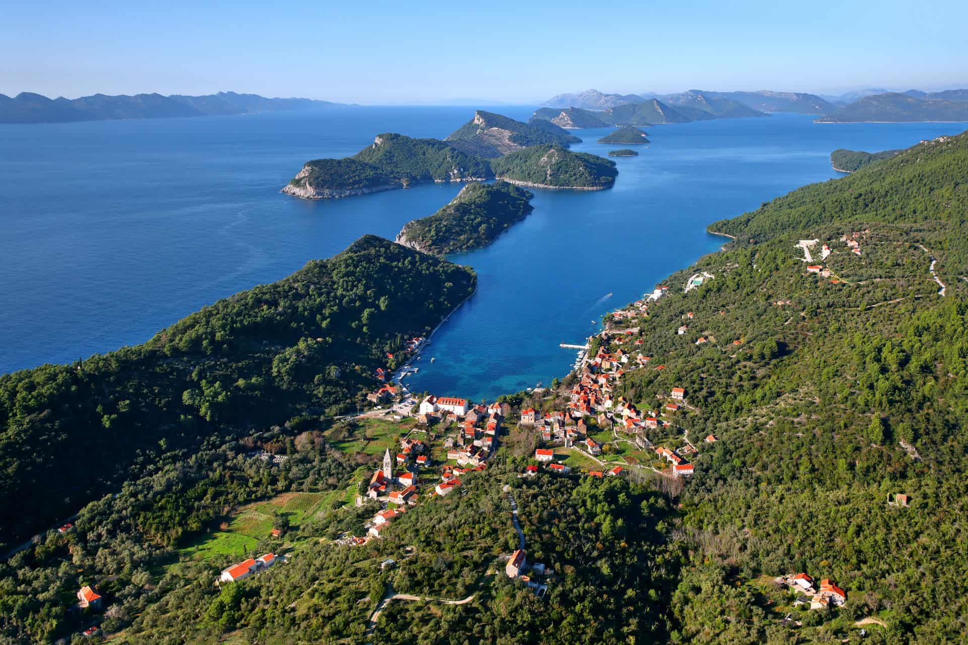 Atraktivno građevinsko zemljište cca 500 m2 | Top lokacija uz more! | Prekrasan pogled na more i otoke | Dubrovnik otoci